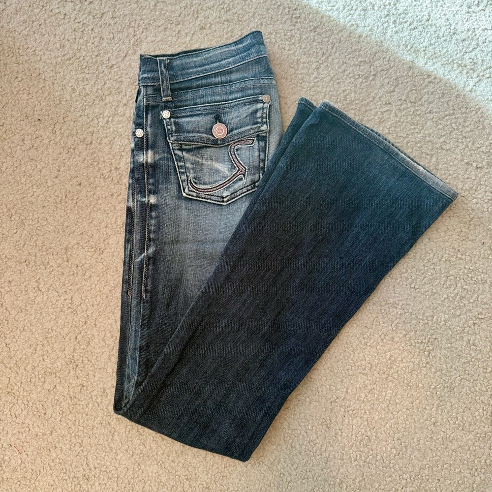 Rock & Republic Stevie Dark Blue Flare Jeans